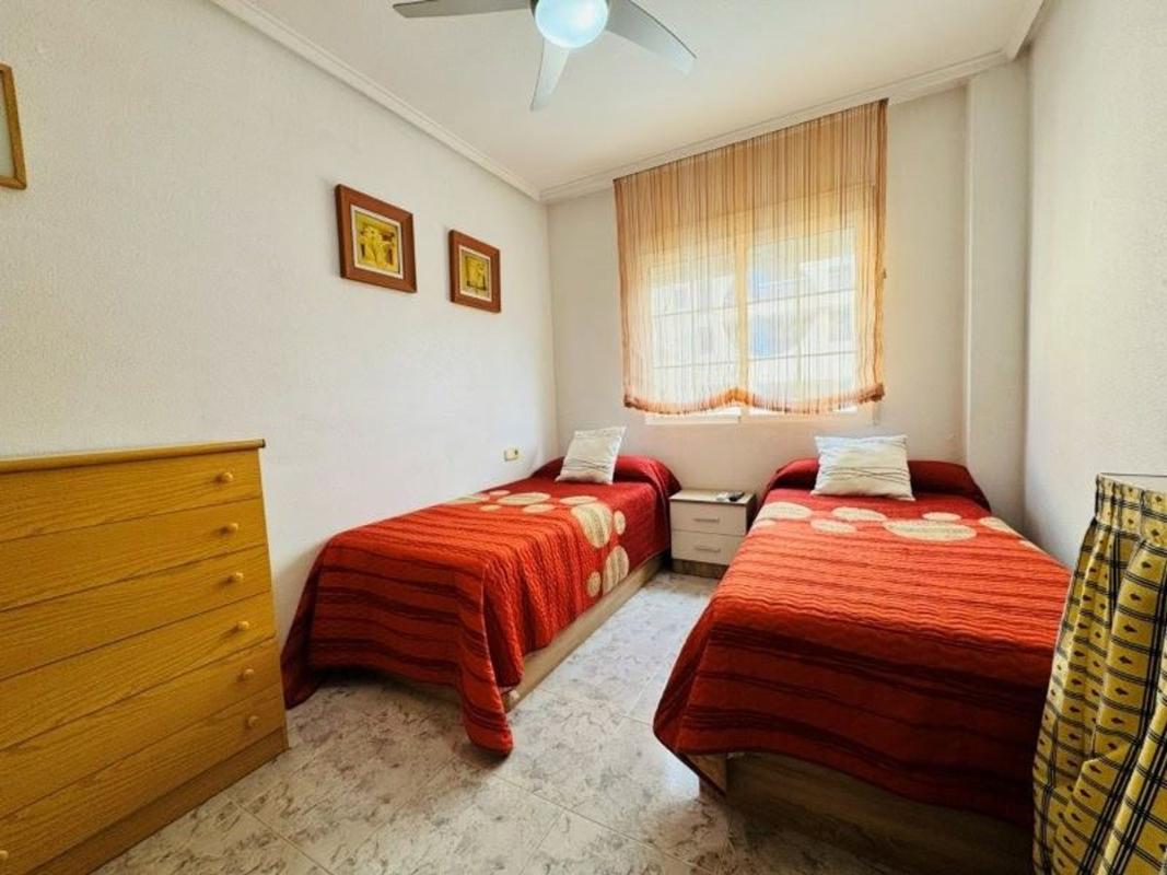 Продажа квартиры на Piso en Calle Adriano, Gaspar Perrelló, Torrevieja, Торревьеха
photo 5