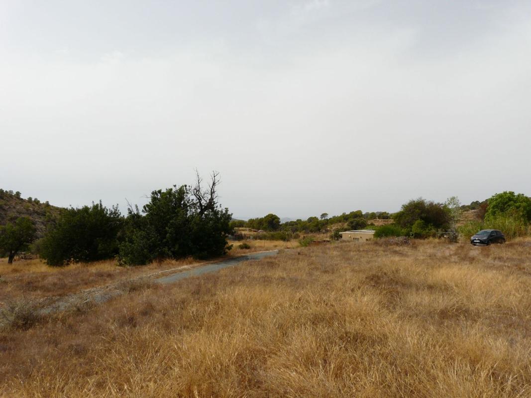 Działka na sprzedaż w Aigües, Alicante photo 4