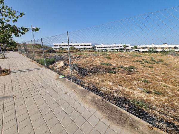 Terreno en Vistahermosa, 8 a, Vistahermosa, Alicante / Alacant thumbnail 2