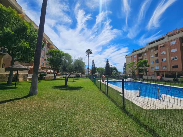 Venta de piso en Piso en El Pinillo, Torremolinos, Torremolinos
photo 1
