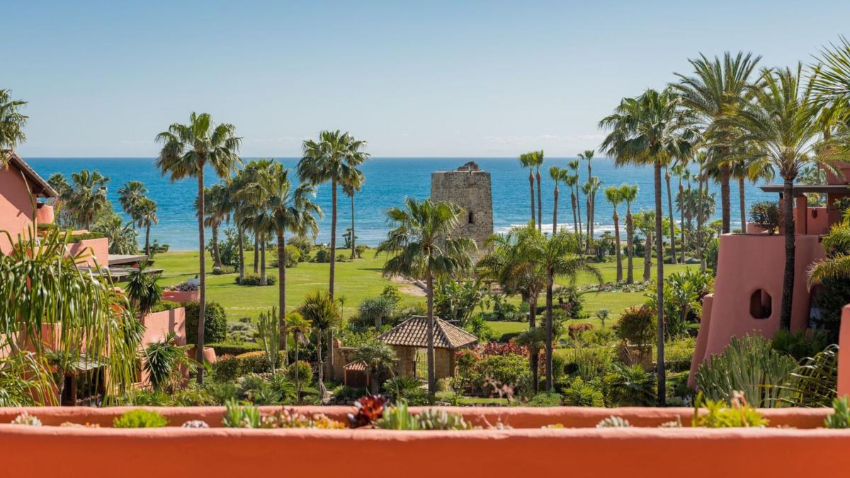 Продажа дуплекса на Dúplex en Guadalmansa, Estepona, Эстепона photo 5