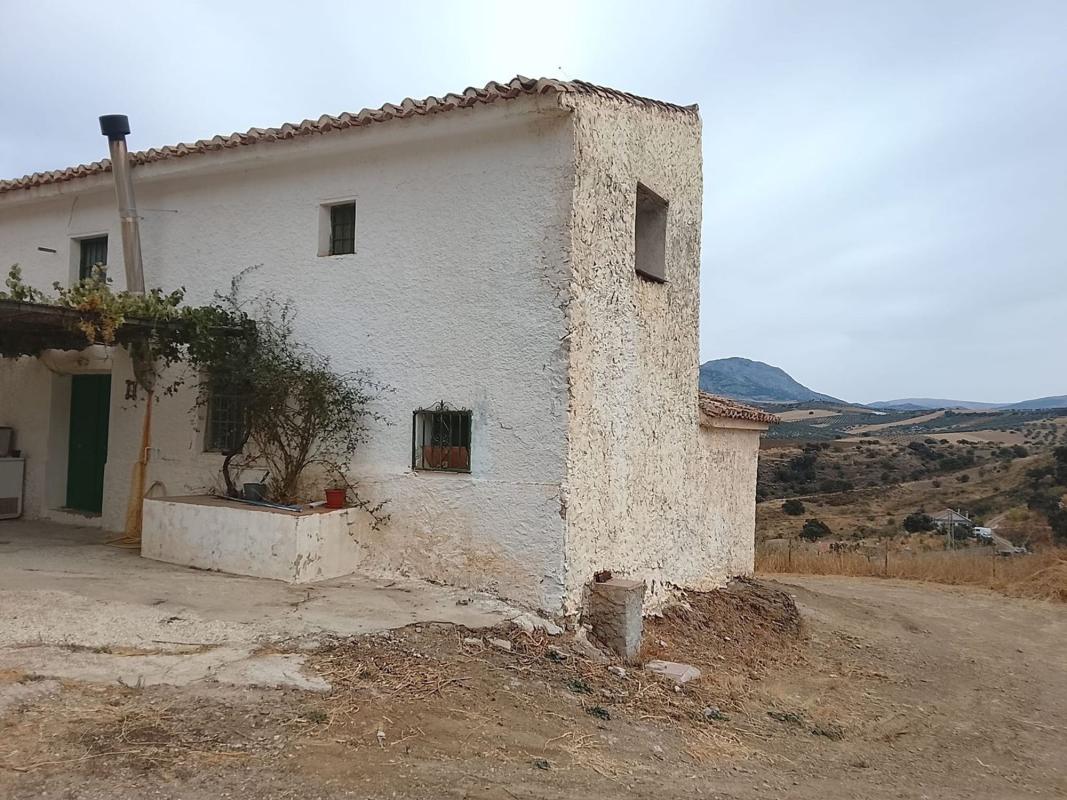 Venta de finca rústica en Finca rústica en Calle Emilio Prados, 2, Colmenar , Colmenar photo 3