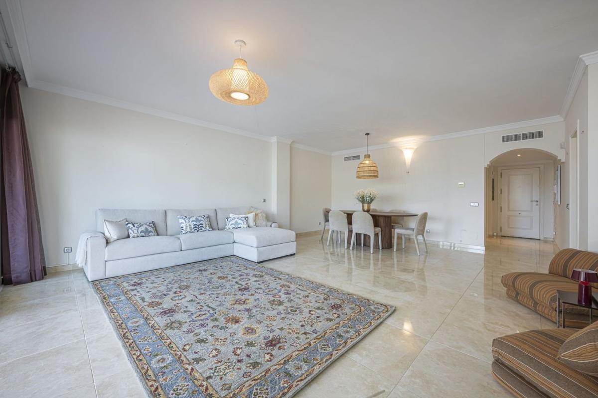 Sprzedaż mieszkania w Piso en Benatalaya, Estepona, Estepona
 photo 5