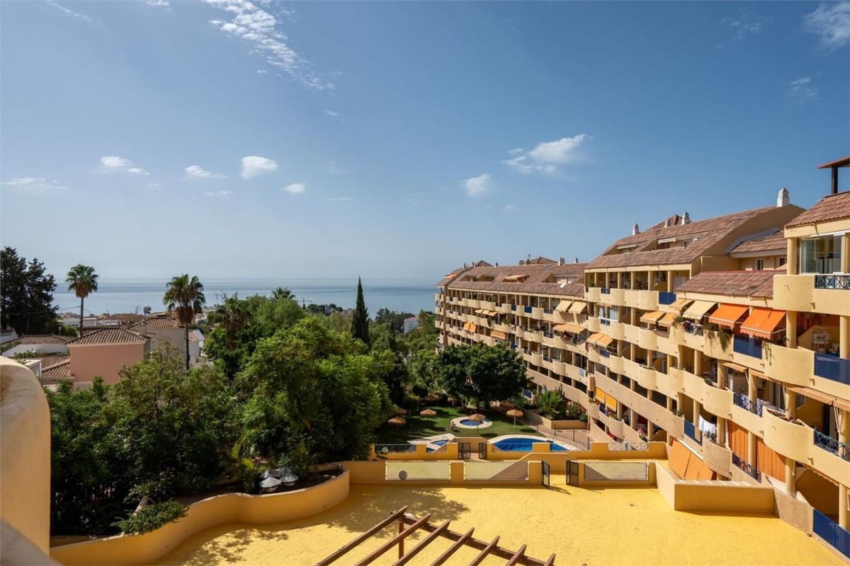 Venta de piso en Piso en Calle Castaño, Torreblanca del Sol, Fuengirola, Fuengirola
photo 1