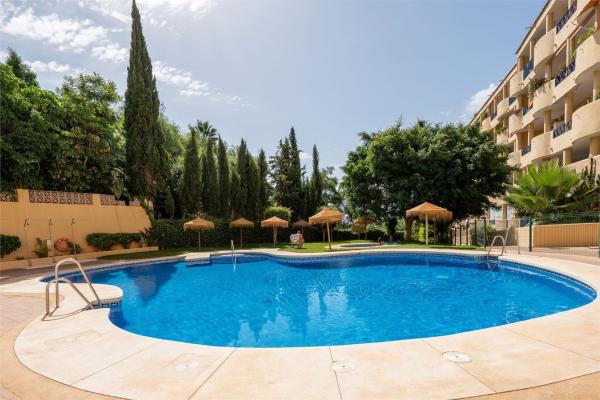 Продажа квартиры на Piso en Calle Castaño, Torreblanca del Sol, Fuengirola, Фуэнхирола
 photo 4