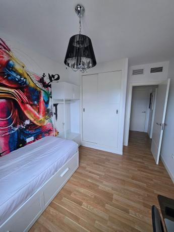 Аттик на продажу в  Ático en Calle San Miguel, 40, Zona Sohail, Fuengirola, Фуэнхирола photo 4