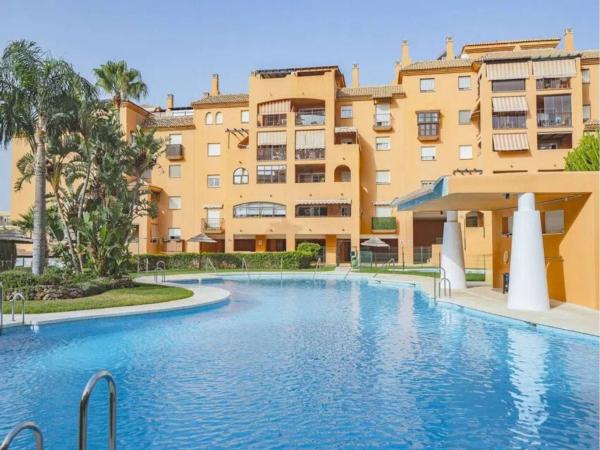 Venta de piso en Piso en Calle Federico Mompou, 3, El Pinillo, Torremolinos, Torremolinos
photo 1