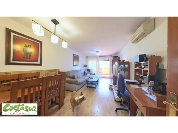 Venta de piso en Piso en Calle Federico Mompou, 3, El Pinillo, Torremolinos, Torremolinos
thumbnail 3