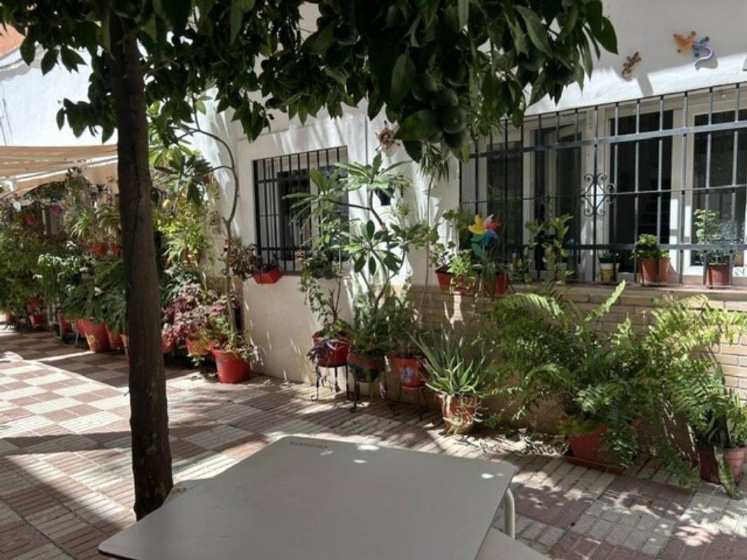 Sprzedaż mieszkania w Piso en Calle Lanzarote, Arroyo de la Miel, Benalmádena, Benalmádena
photo 1