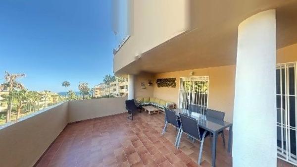 Продажа квартиры на Piso en Castaño El, Torreblanca del Sol, Fuengirola, Фуэнхирола
photo 1