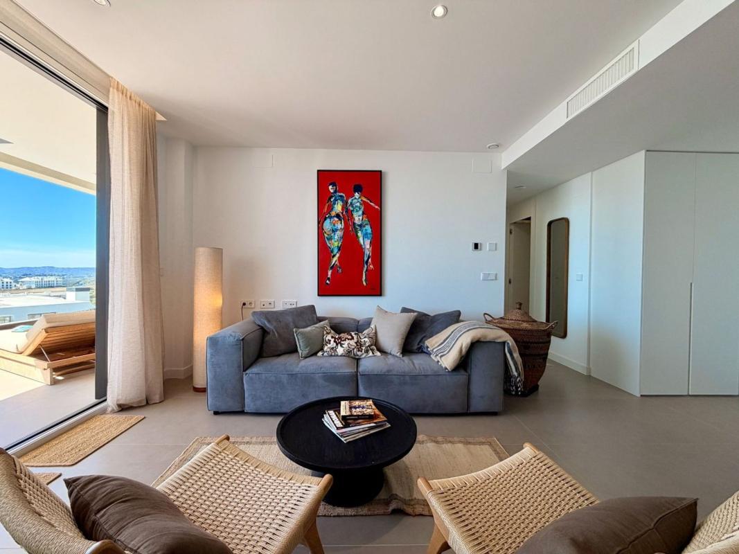 Продажа квартиры на Piso en Calle Eva, 2, El Higuerón, Fuengirola, Фуэнхирола
 photo 3