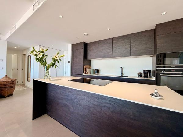 Продажа квартиры на Piso en Calle Eva, 2, El Higuerón, Fuengirola, Фуэнхирола
 photo 4