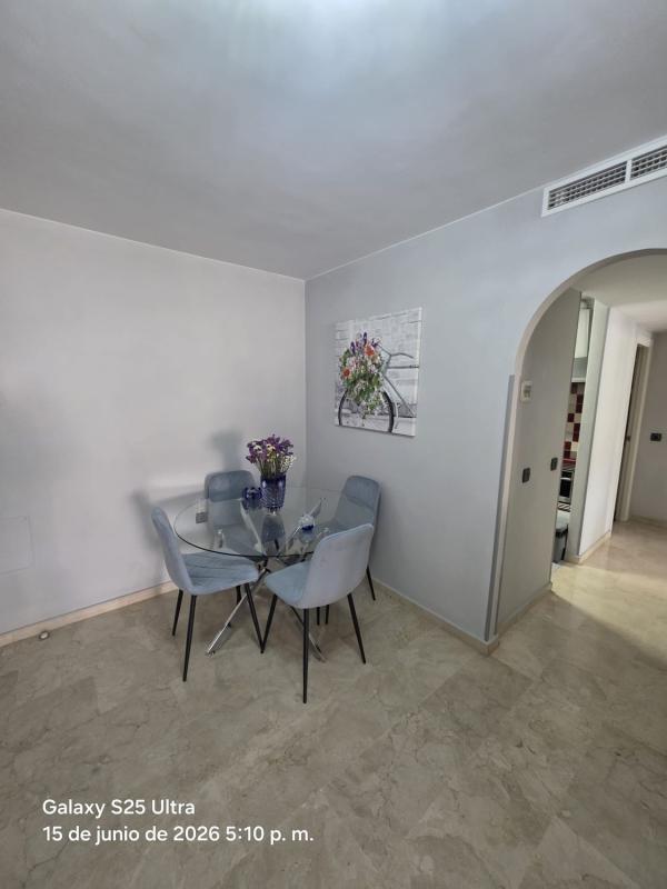 Sprzedaż mieszkania w Piso en Calle Ancla, 71, Zona Centro Comercial Torrequebrada, Benalmádena, Benalmádena
photo 2