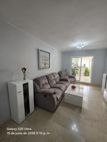 Sprzedaż mieszkania w Piso en Calle Ancla, 71, Zona Centro Comercial Torrequebrada, Benalmádena, Benalmádena
thumbnail 2
