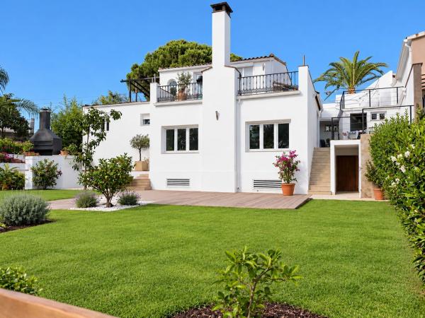 Casa o chalet independiente en El Rosario-Ricmar, Marbella photo 1