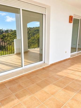 Sale of flat in Piso en Calle Diego de Almagro, 13, La Quinta, Benahavís, Benahavís
thumbnail 3