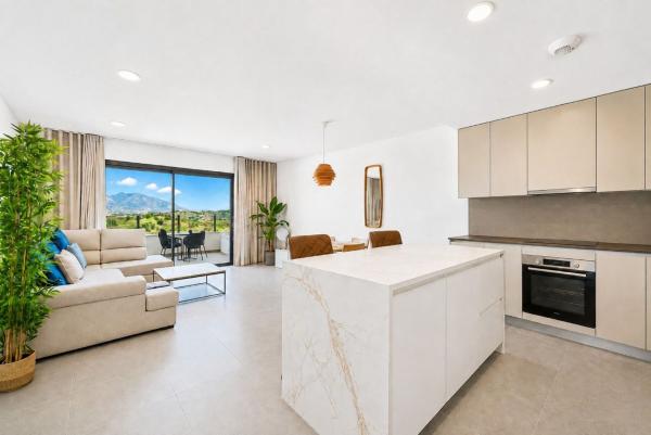 Venta de piso en Piso en Calle Alpandeire, 7, La Cala de Mijas, Mijas, Mijas
thumbnail 2