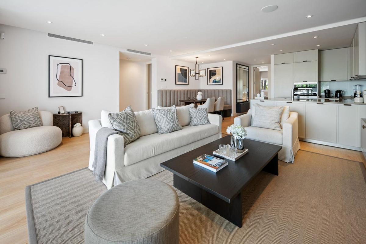 Sale of apartment in Piso en Puente Romano, Marbella, Marbella
 photo 2