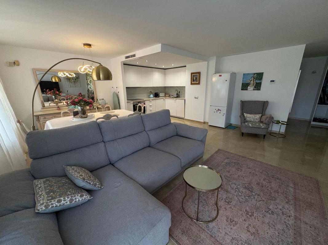 Venta de piso en Piso en Urbanizacion Puerto del Almendro, 18, Los Arqueros-Puerto del Almendro, Benahavís, Benahavís
photo 5