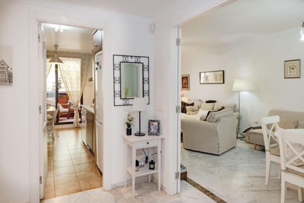 Venta de piso en Piso en Arrabal la Caridad, La Carolina-Guadalpín, Marbella, Marbella
thumbnail 3