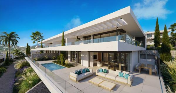 Chalet pareado en Santa Clara, Marbella thumbnail 3