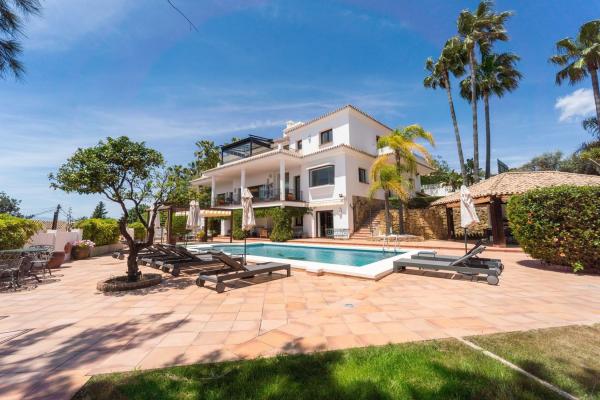 Casa o chalet independiente en El Rosario-Ricmar, Marbella photo 2
