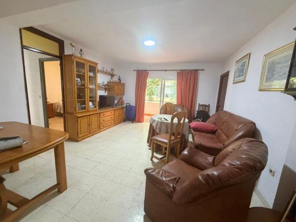Venta de piso en Piso en Calle Juan Sebastián Elcano, La Puya - La Ermita, Marbella, Marbella
photo 1