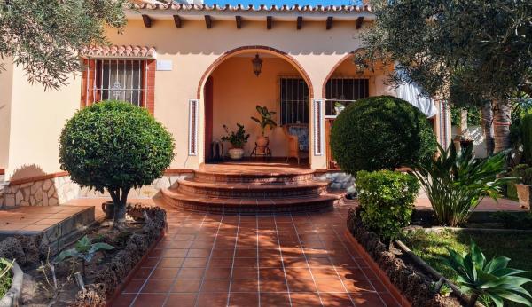 Casa o chalet independiente en Maestro Serrano, Solymar - Puerto Marina, Benalmádena photo 1