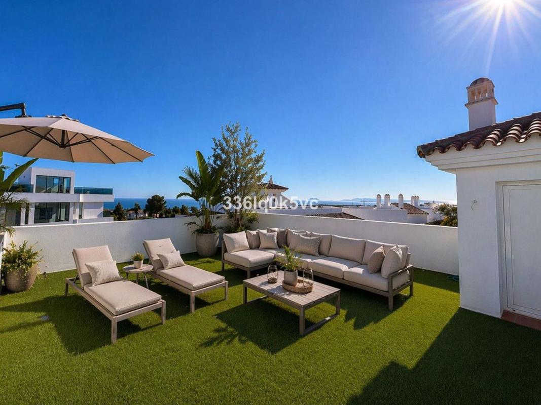 Продажа дуплекса на Dúplex en Urbanizacion el Paraiso, El Paraíso, Benahavís, Бенахавис photo 1