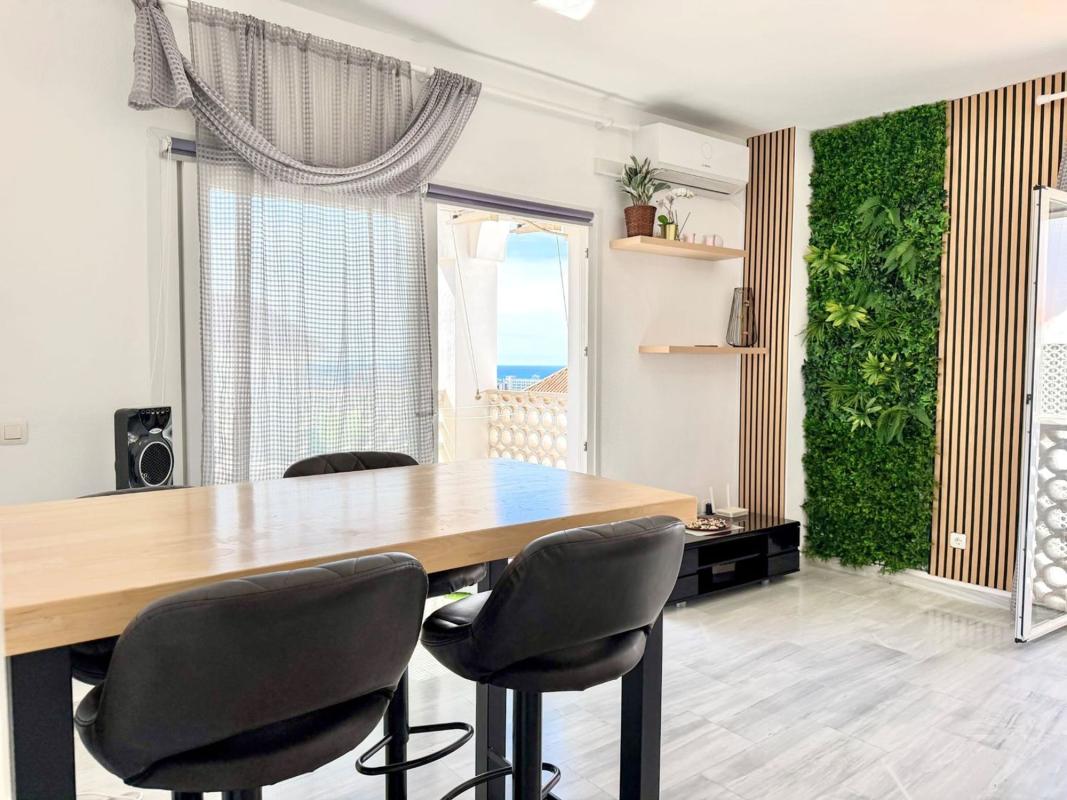 Venta de piso en Piso en Calle Antonio García Fernández, La Leala - El Saltillo, Torremolinos, Torremolinos
 photo 2