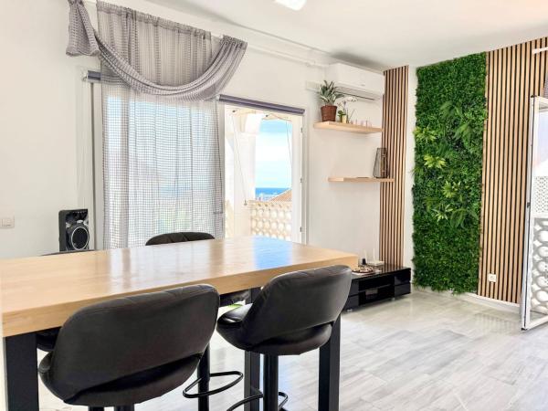 Venta de piso en Piso en Calle Antonio García Fernández, La Leala - El Saltillo, Torremolinos, Torremolinos
thumbnail 2