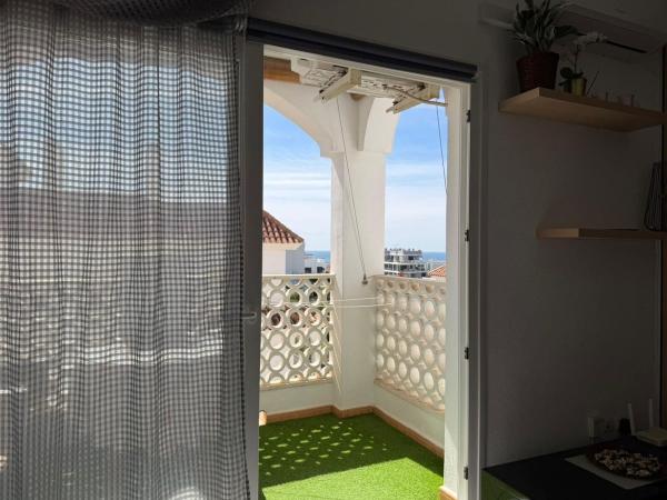 Venta de piso en Piso en Calle Antonio García Fernández, La Leala - El Saltillo, Torremolinos, Torremolinos
thumbnail 3