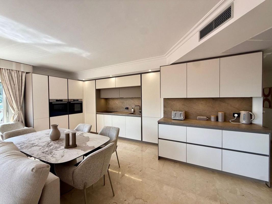 Venta de duplex en Dúplex en Romana Playa, Marbella, Marbella photo 3