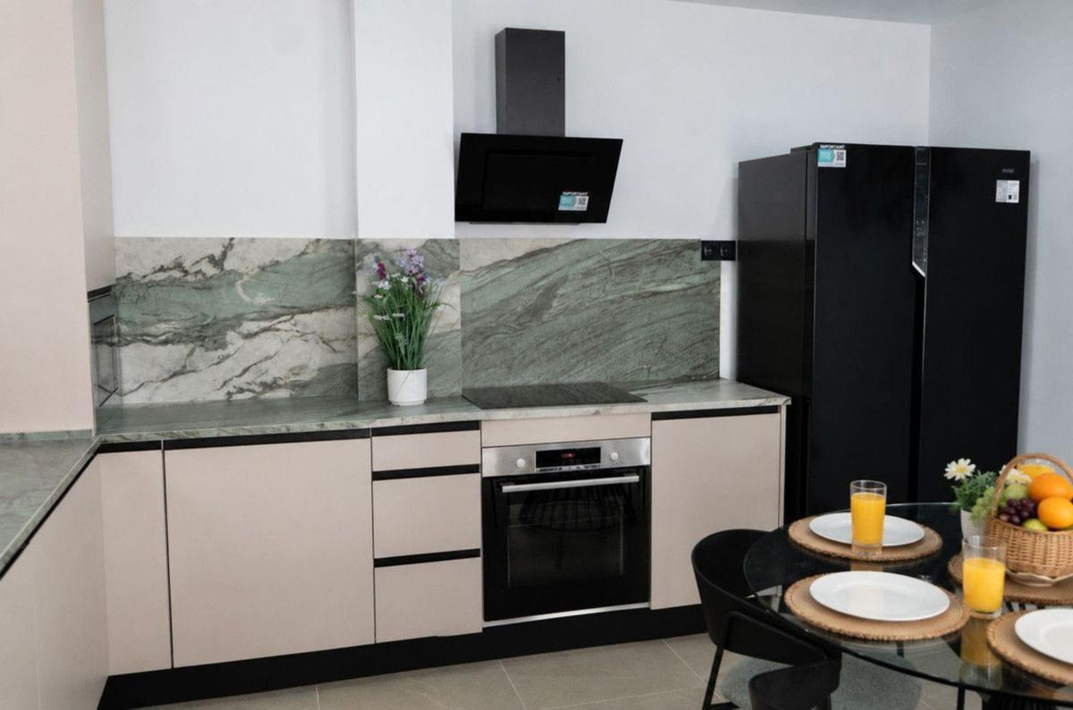 Продажа квартиры на Piso en Zona Sohail, Fuengirola, Фуэнхирола
photo 3