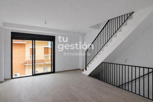 Chalet adosado en Jardines de Alhaurín-Huerta Alta-Fuensanguínea, Alhaurín de la Torre photo 1