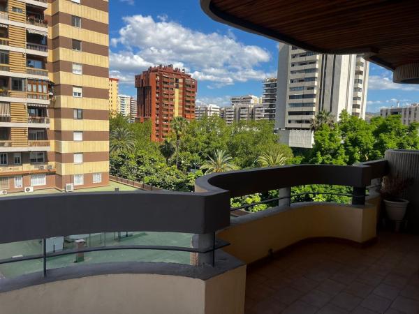 Sprzedaż mieszkania w Piso en Calle Decano Félix Navarrete, Perchel sur - El Bulto, Málaga, Málaga
photo 1