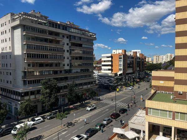 Sprzedaż mieszkania w Piso en Calle Decano Félix Navarrete, Perchel sur - El Bulto, Málaga, Málaga
thumbnail 3
