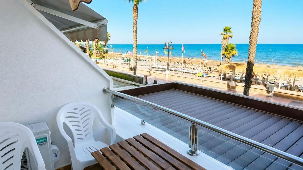 Venta de piso en Piso en Calle Castillo del Inglés, El Bajondillo, Torremolinos, Torremolinos
photo 2