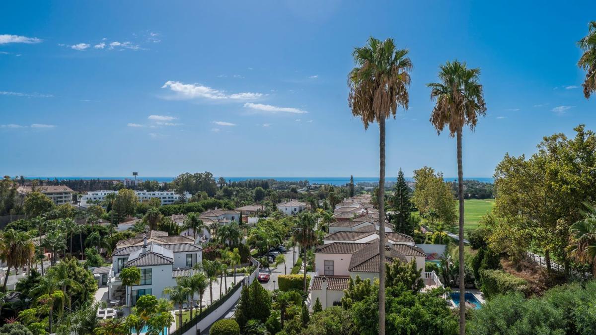 Venta de piso en Piso en Guadalmina Alta, Marbella, Marbella
photo 2