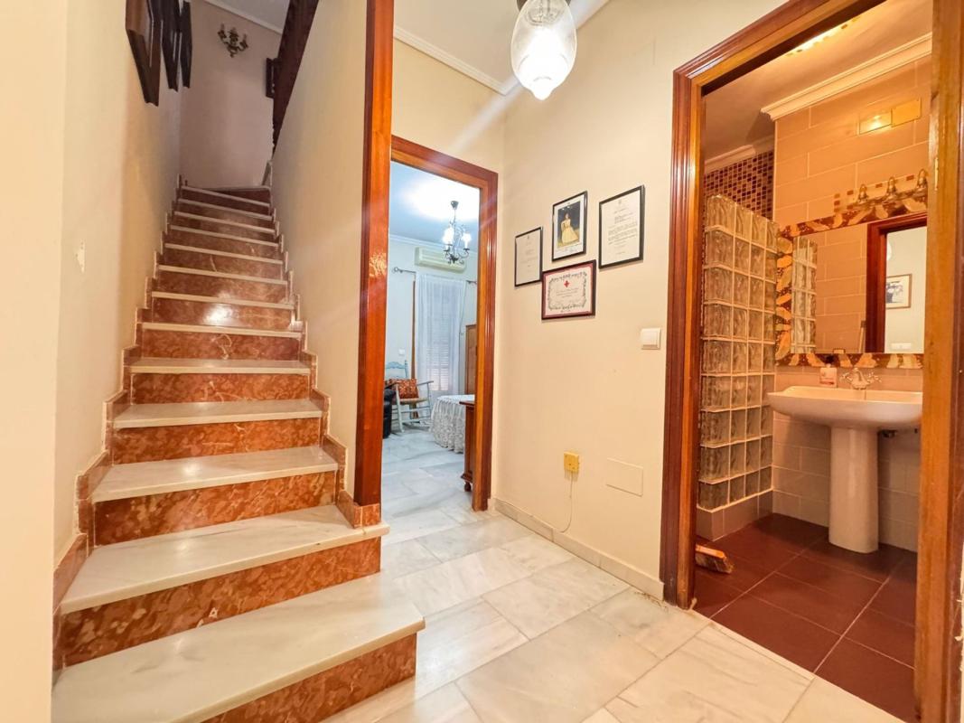 Недвижимость на продажу и в аренду в Испании photo 3