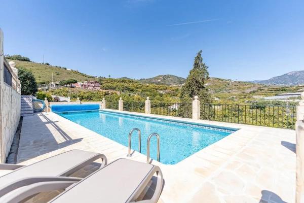 Casa o chalet independiente en Calle Rio Seco, Chaparil - Torrecilla - Punta Lara, Nerja photo 1
