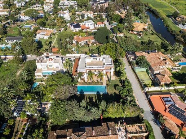 Casa o chalet independiente en Calle Murcia, Casasola, Estepona thumbnail 3