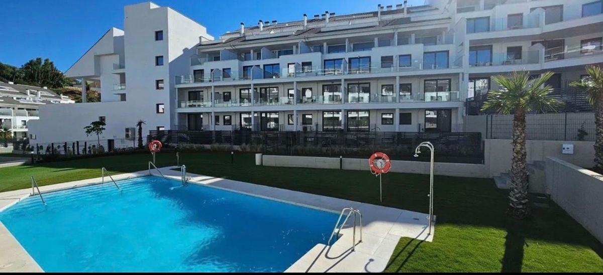 Продажа квартиры на Piso en Calle Zorzal, 16, Torreblanca del Sol, Fuengirola, Фуэнхирола
photo 5