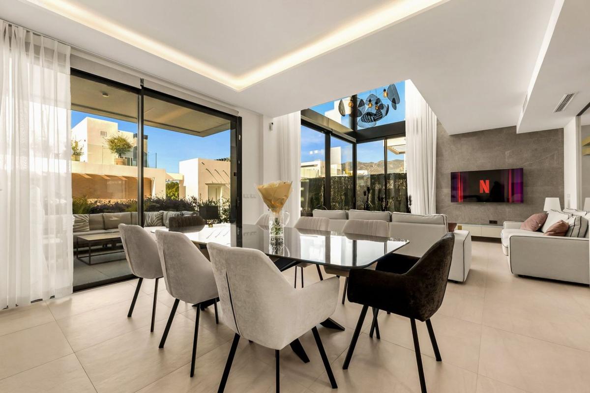 Properties for sale and rent in Spain photo 4