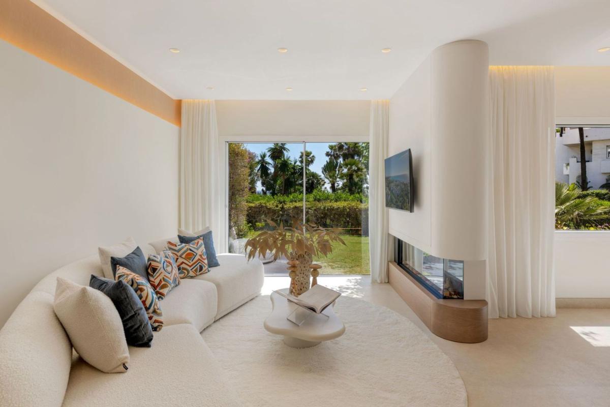 Sale of apartment in Piso en Urbanizacion Costalita, Villacana - Costalita - Saladillo, Estepona, Estepona
photo 2