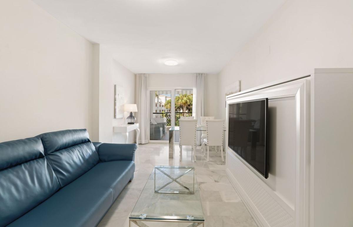 Venta de piso en Piso en Alhamar, 2, Sitio de Calahonda, Mijas, Mijas
photo 4