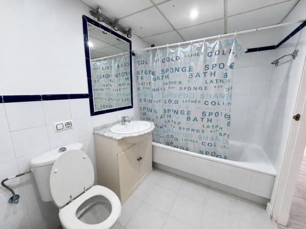 Venta de piso en Piso en Avenida Diamante, Valtocado - La Alquería - La Atalaya, Mijas, Mijas
 photo 4
