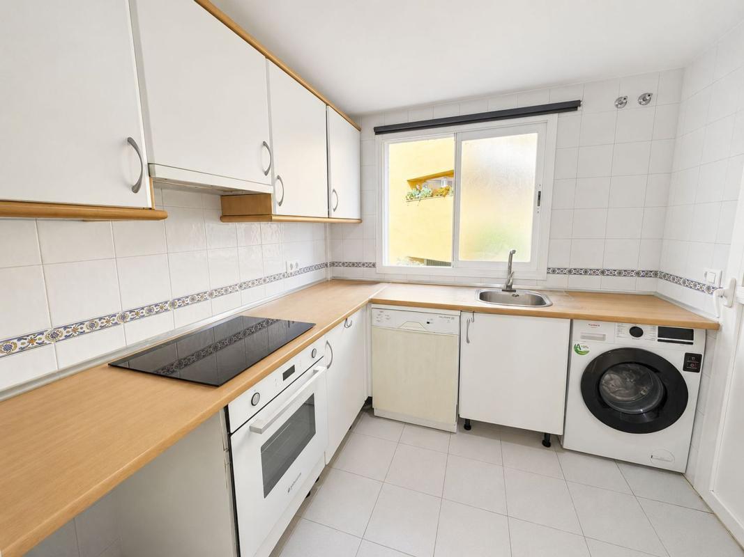 Venta de piso en Piso en Avenida Diamante, Valtocado - La Alquería - La Atalaya, Mijas, Mijas
 photo 5