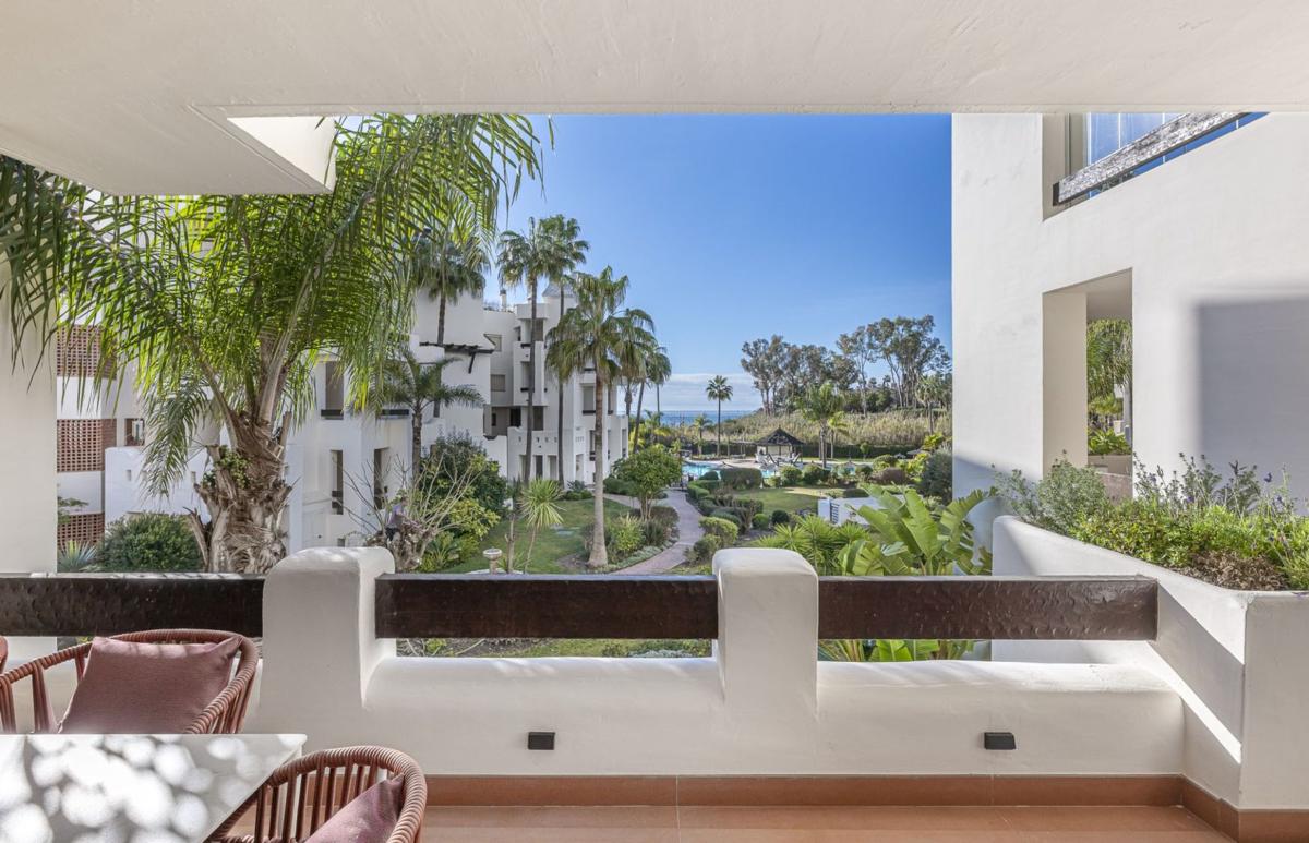 Venta de piso en Piso en Villacana - Costalita - Saladillo, Estepona, Estepona
photo 1