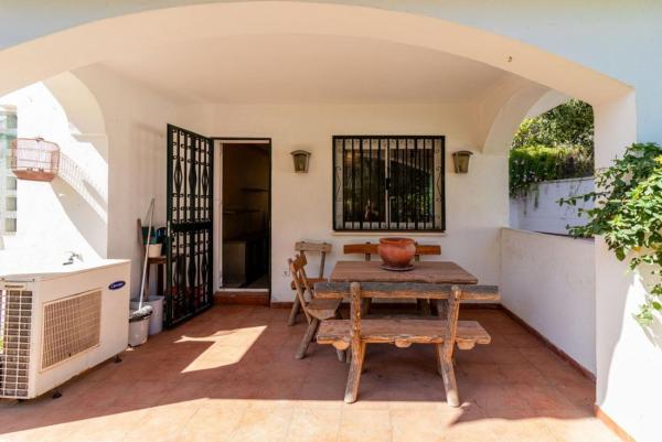 Venta de piso en Piso en Calle Teba, 2, La Carolina-Guadalpín, Marbella, Marbella
thumbnail 2